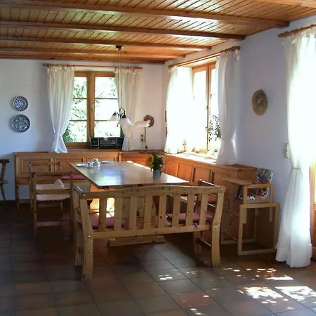 Peter Lassau Modern Retreat Ferienhaus Templin